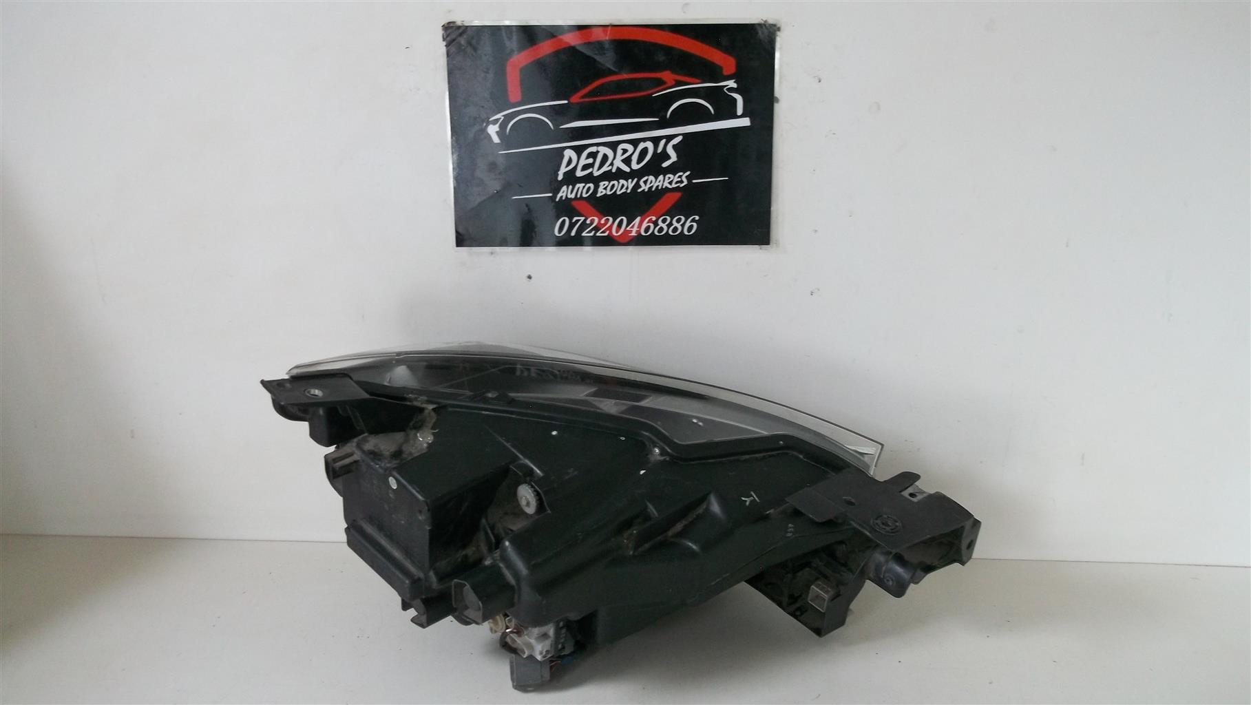 Mazda CX3 left headlight - Private Seller