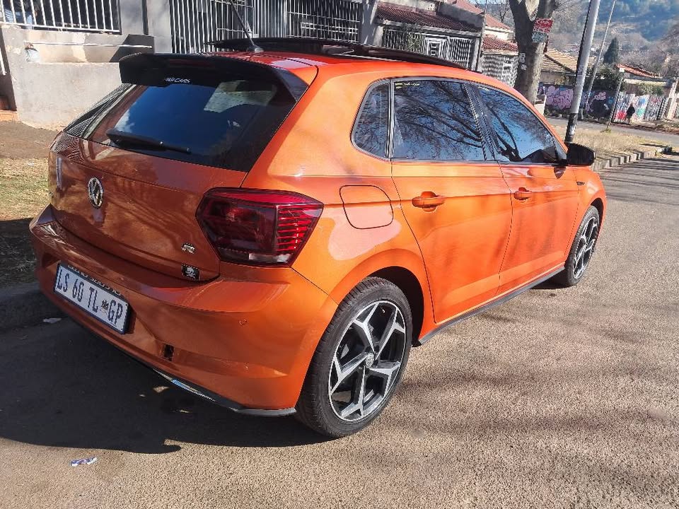 VW polo 8 Rline 1.0 Tsi Comfortline Automatic 2020