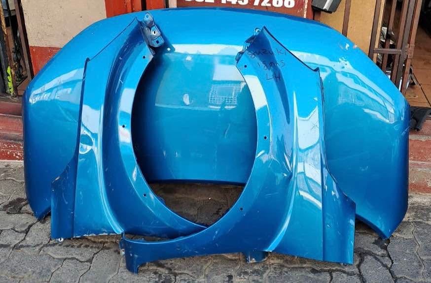 Suzuki Ignis bonnet & fenders - Private Seller