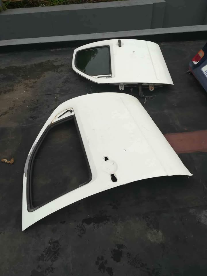 Doors for Navara