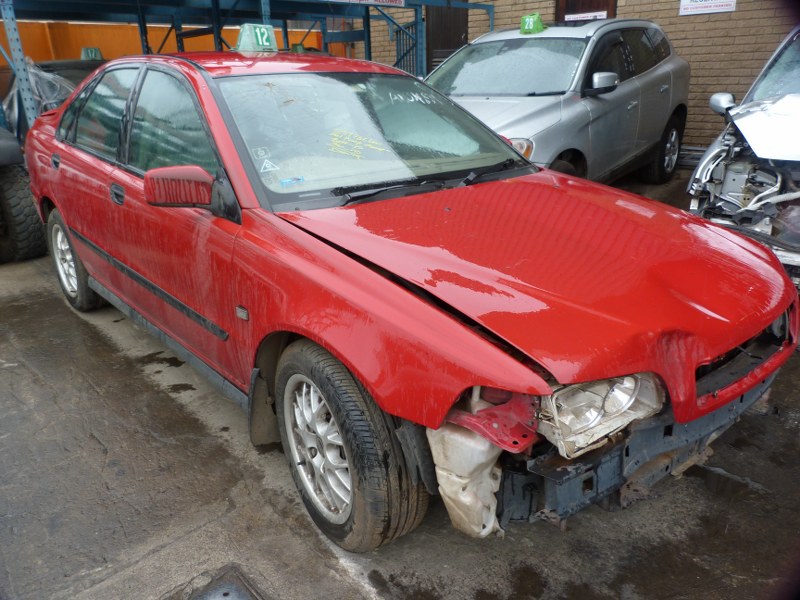 Volvo S40 T4 Manual - 2001 - Private Seller Volvo S40 T4 Manual - 2001 - Private Seller
