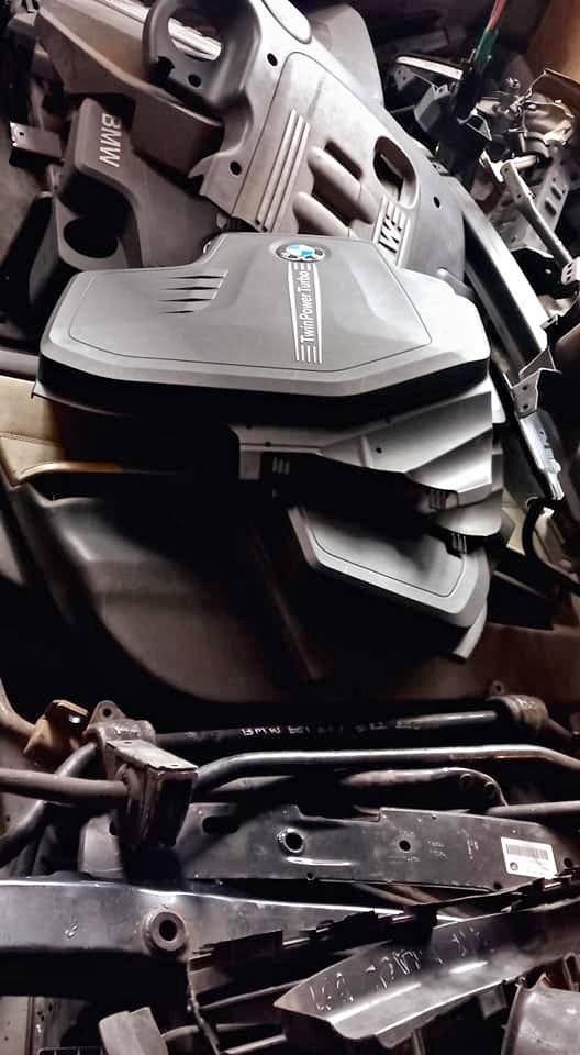 Bmw Engine Covers Radiators Mirriors steering rack aircorn pumps & Hubs - Private Seller Bmw Engine Covers Radiators Mirriors steering rack aircorn pumps & Hubs - Private Seller