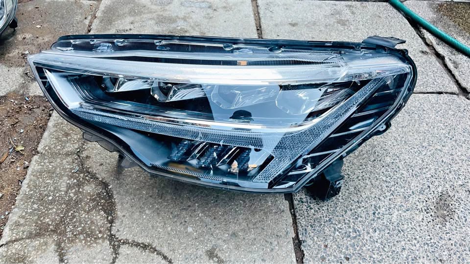 Haval Jolion headlight - Private Seller Haval Jolion headlight - Private Seller