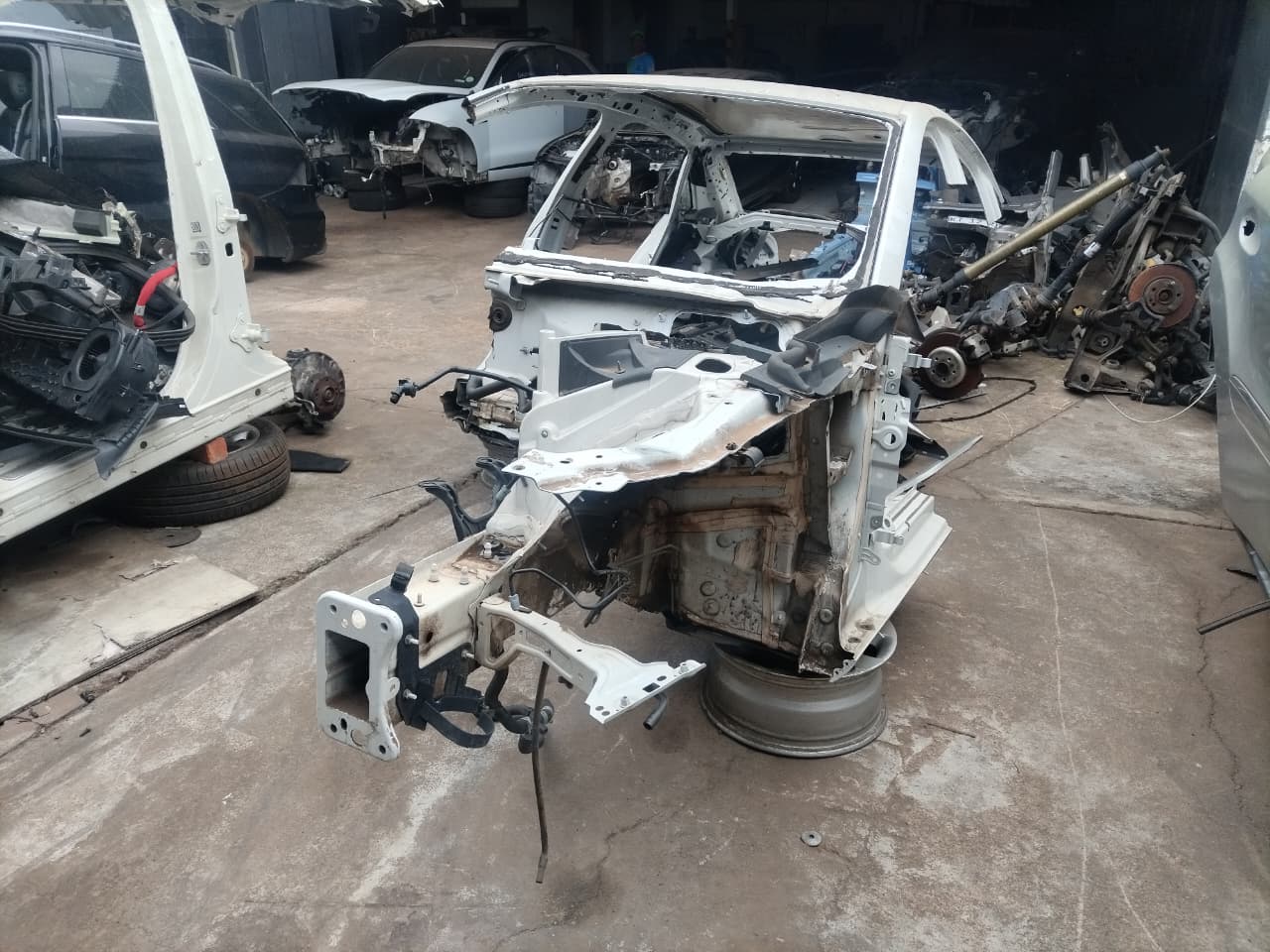 Audi A4 B9 Body Sections for Sale – Replacement Shell Cuts - Private Seller Audi A4 B9 Body Sections for Sale – Replacement Shell Cuts - Private Seller