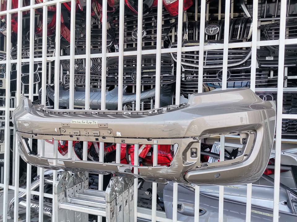 Ford Ranger T8 front bumper 2019-2022 - Private Seller Ford Ranger T8 front bumper 2019-2022 - Private Seller