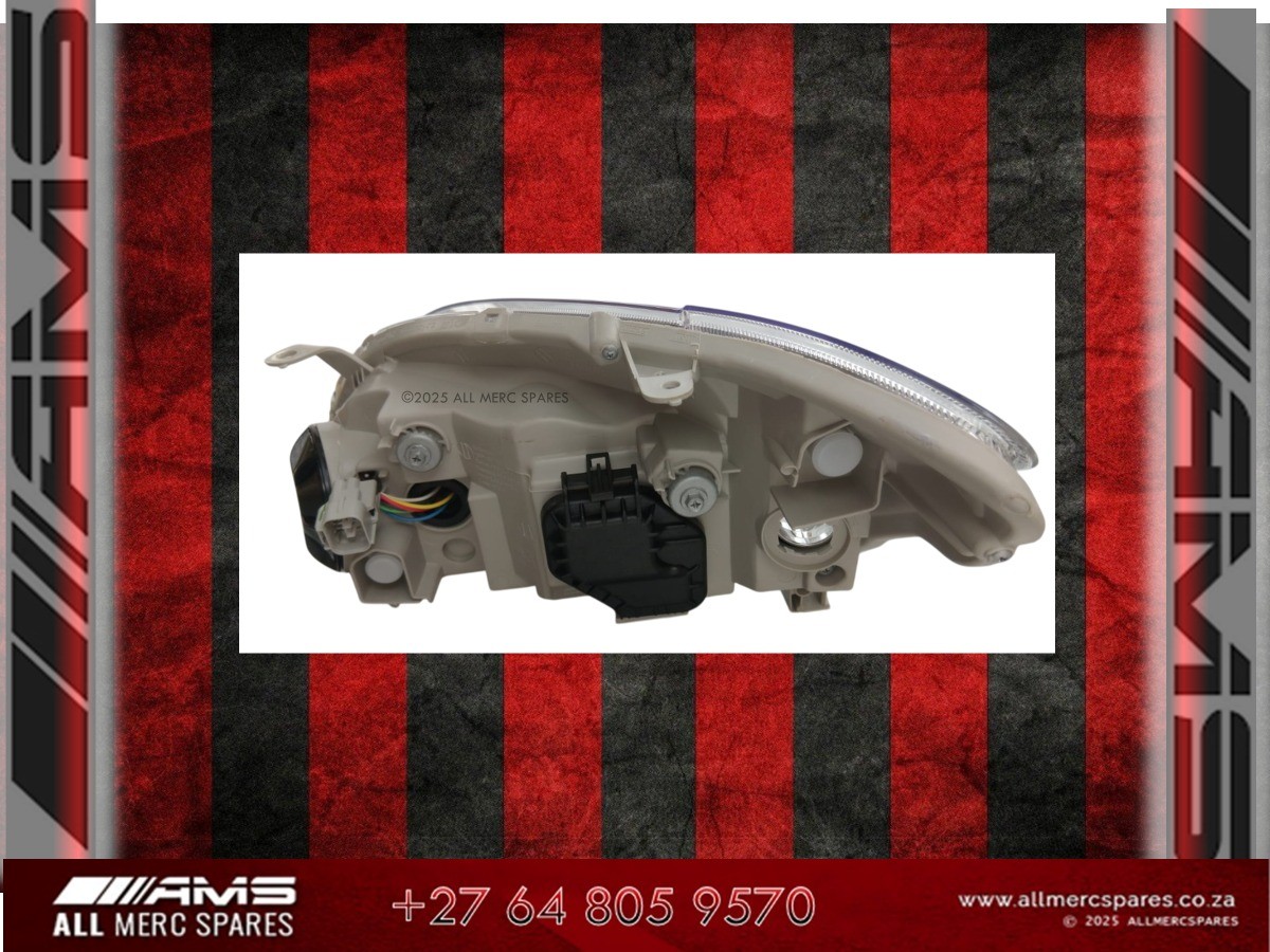 NEW TOYOTA RUNX 2004–2007 RIGHT FRONT HEADLIGHT FOR SALE - Private Seller