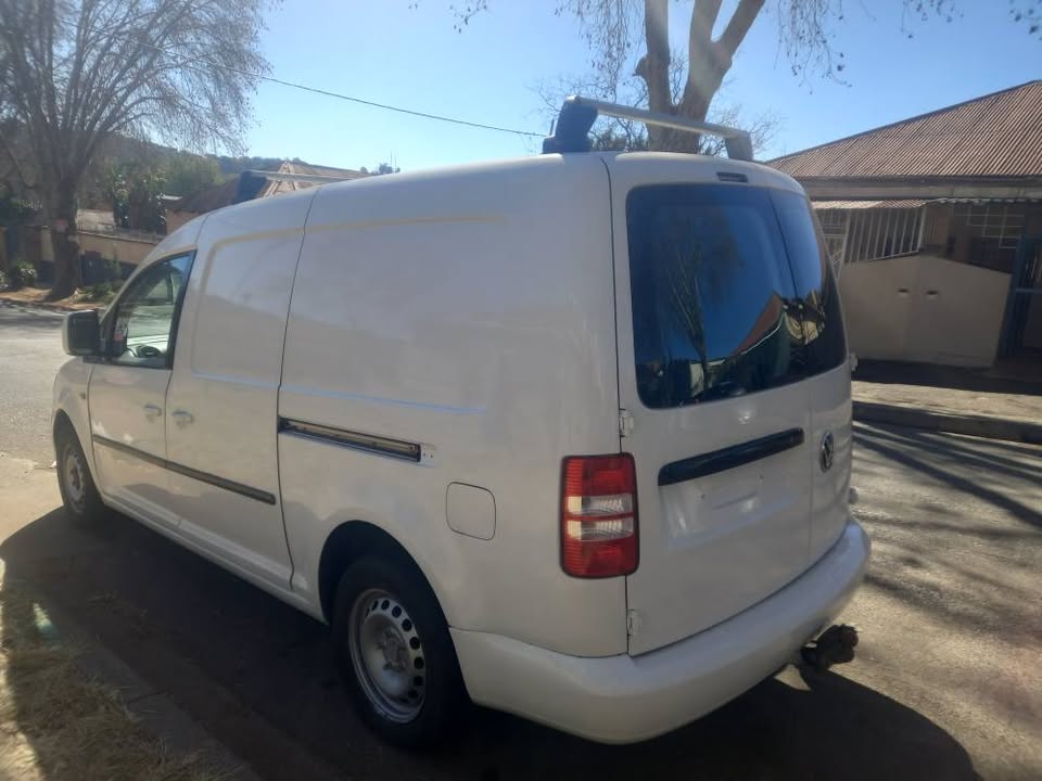 2013 VW CADDY PANEL VAN MAXX 2.0 TDI DIESEL, MANUAL, WHITE, 135000KMS