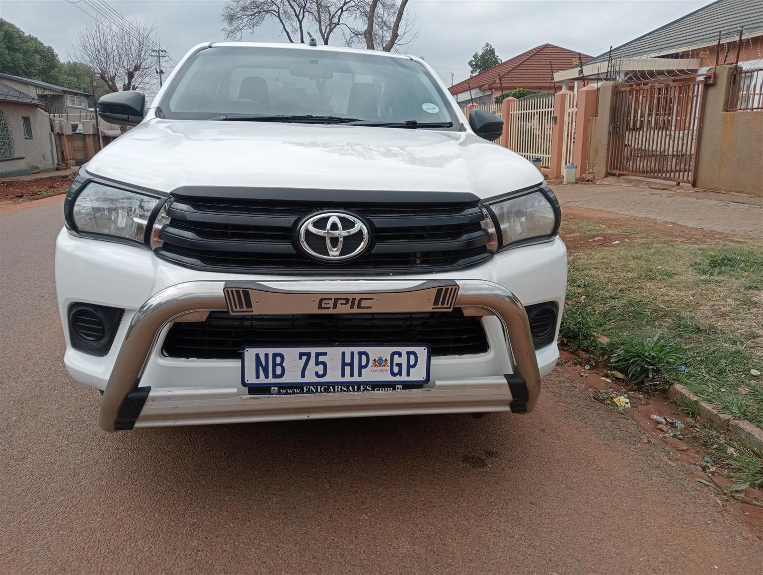 2020 Toyota Hilux 2.0