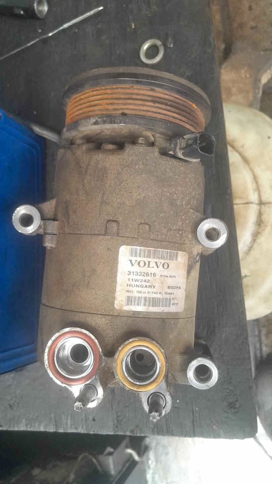 Volvo s60 alternator - Private Seller