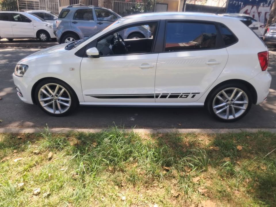 VW polo Vivo 1.0 GT 2020 white manual petrol code2