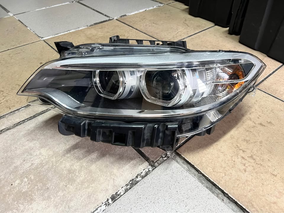 Bmw F22 Xenon headlight - Private Seller Bmw F22 Xenon headlight - Private Seller