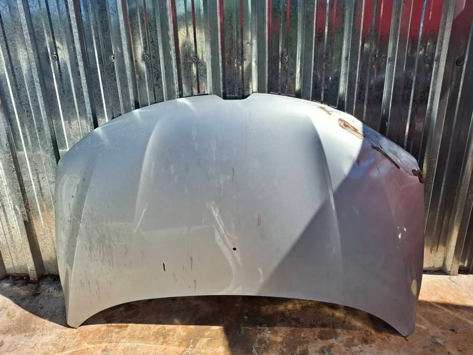 Renault Kwid Bonnet - Private Seller Renault Kwid Bonnet - Private Seller