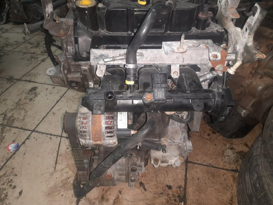 NISSAN MAGNITE 1.0 TURBO ENGINE AVAILABLE - Private Seller NISSAN MAGNITE 1.0 TURBO ENGINE AVAILABLE - Private Seller
