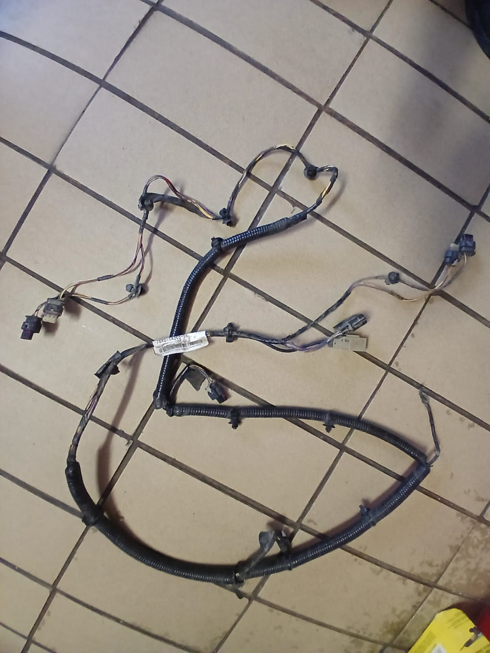 2018-2020 Land Rover Range Rover Velar Front Parking Sensor Wiring Harness - Private Seller 2018-2020 Land Rover Range Rover Velar Front Parking Sensor Wiring Harness - Private Seller