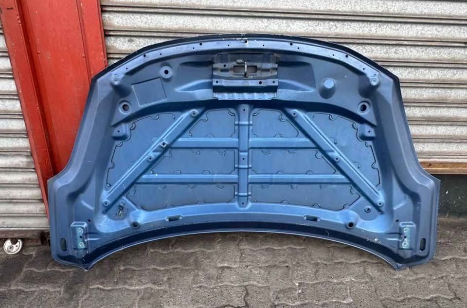 Toyota starlet bonnet - Private Seller Toyota starlet bonnet - Private Seller