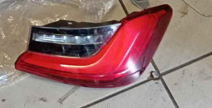 Bmw 3series G20 Right-side taillight - Private Seller Bmw 3series G20 Right-side taillight - Private Seller