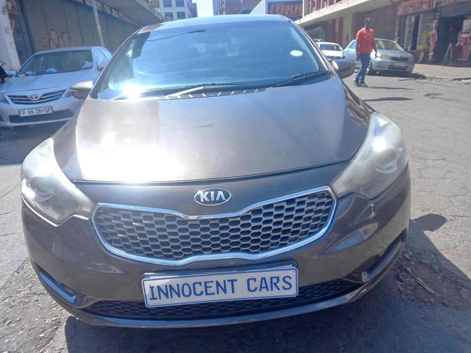 2015 KIA CERATO 1.6 PETROL, MANUAL TRANSMISSION, GREY COLOUR