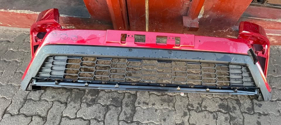 TOYOTA COROLLA CROSS GR SPORT BUMPER - Private Seller TOYOTA COROLLA CROSS GR SPORT BUMPER - Private Seller
