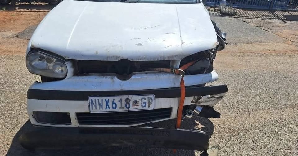 Volkswagen Golf 4 Stripping For Spare Parts Call - Private Seller Volkswagen Golf 4 Stripping For Spare Parts Call - Private Seller
