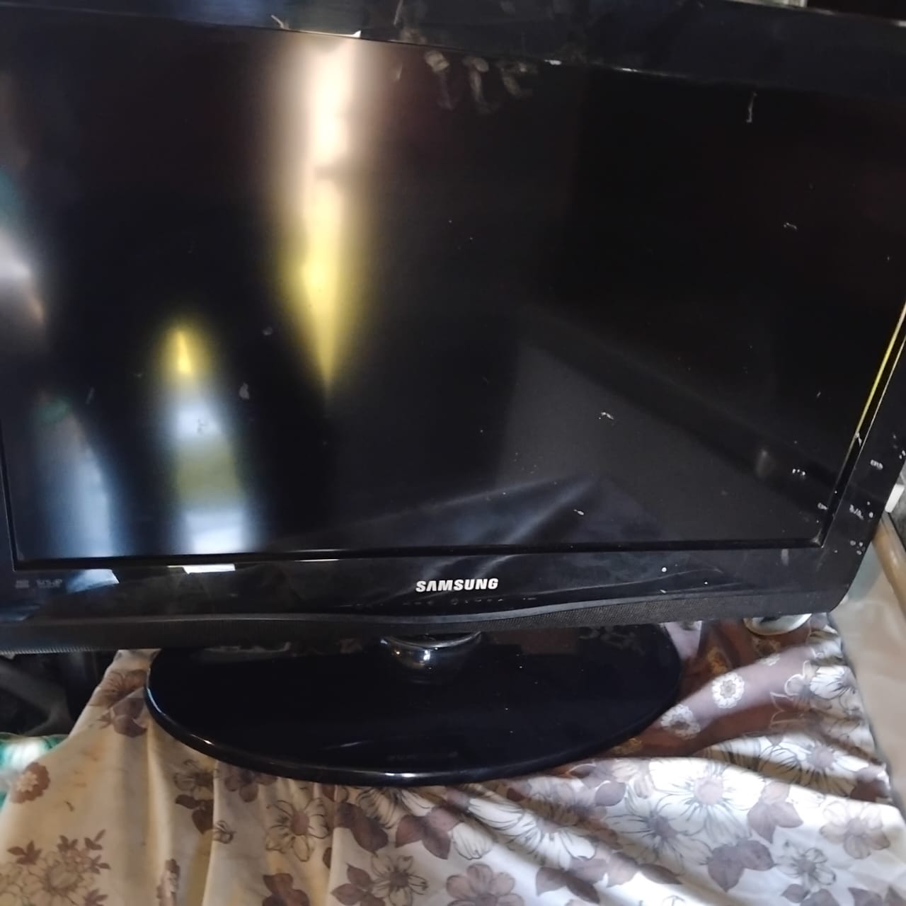 TV flat screen