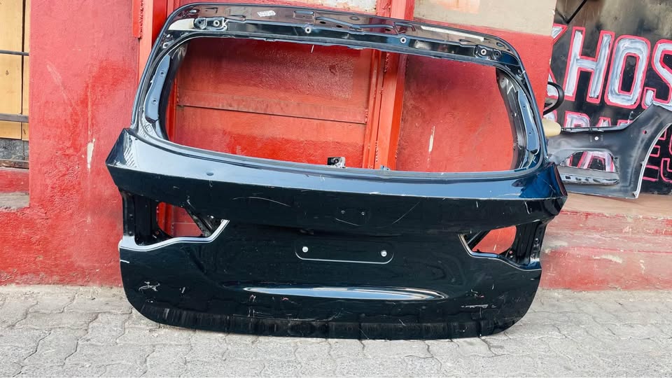 BMW X3 X3M G01 F97 TAILGATE - Private Seller BMW X3 X3M G01 F97 TAILGATE - Private Seller