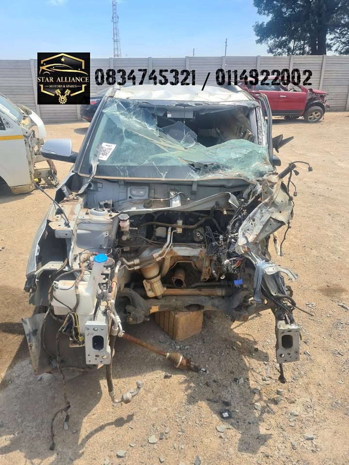 HYUNDAI CRETA STRIPPING FOR SPARES - Private Seller HYUNDAI CRETA STRIPPING FOR SPARES - Private Seller