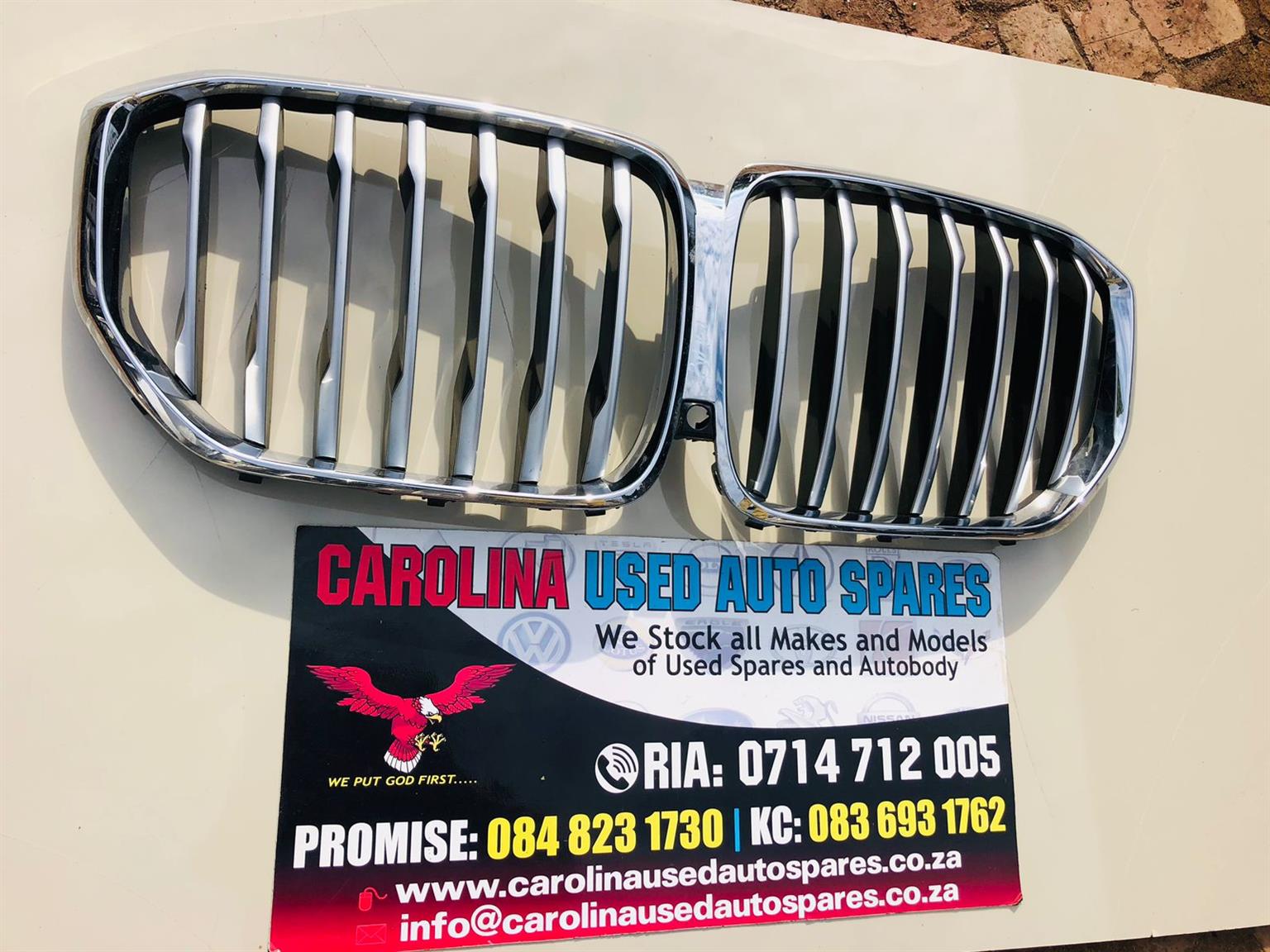BMW X5 G05 chrome radiator or kidney grill, taking a camera - Private Seller BMW X5 G05 chrome radiator or kidney grill, taking a camera - Private Seller