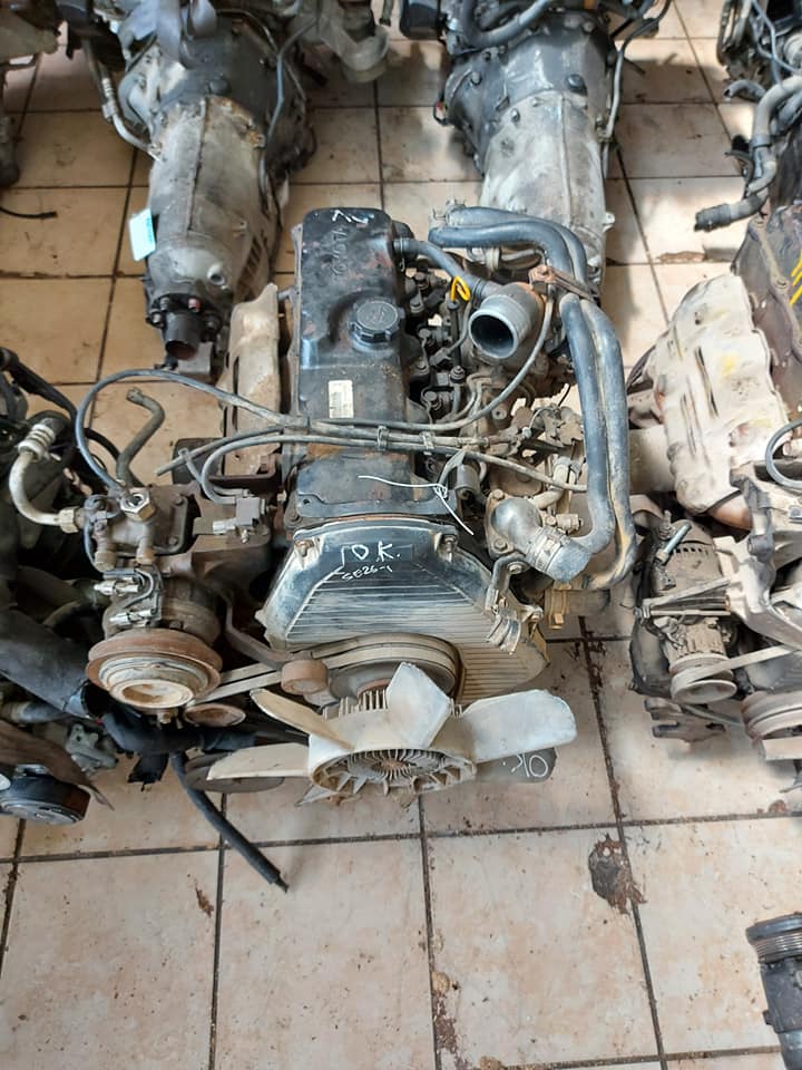 TOYOTA ENGINES 2L (2.4) HILUX Engine - Private Seller