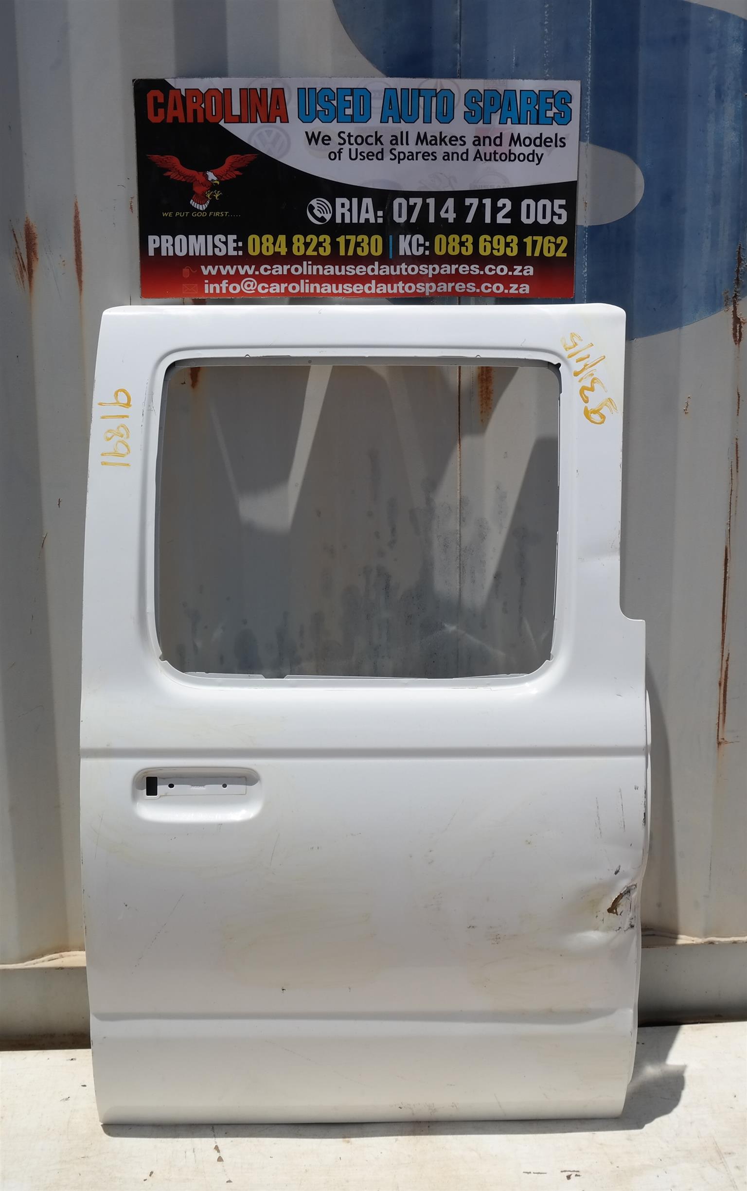 Nissan Np300 right rear/back door - Private Seller Nissan Np300 right rear/back door - Private Seller
