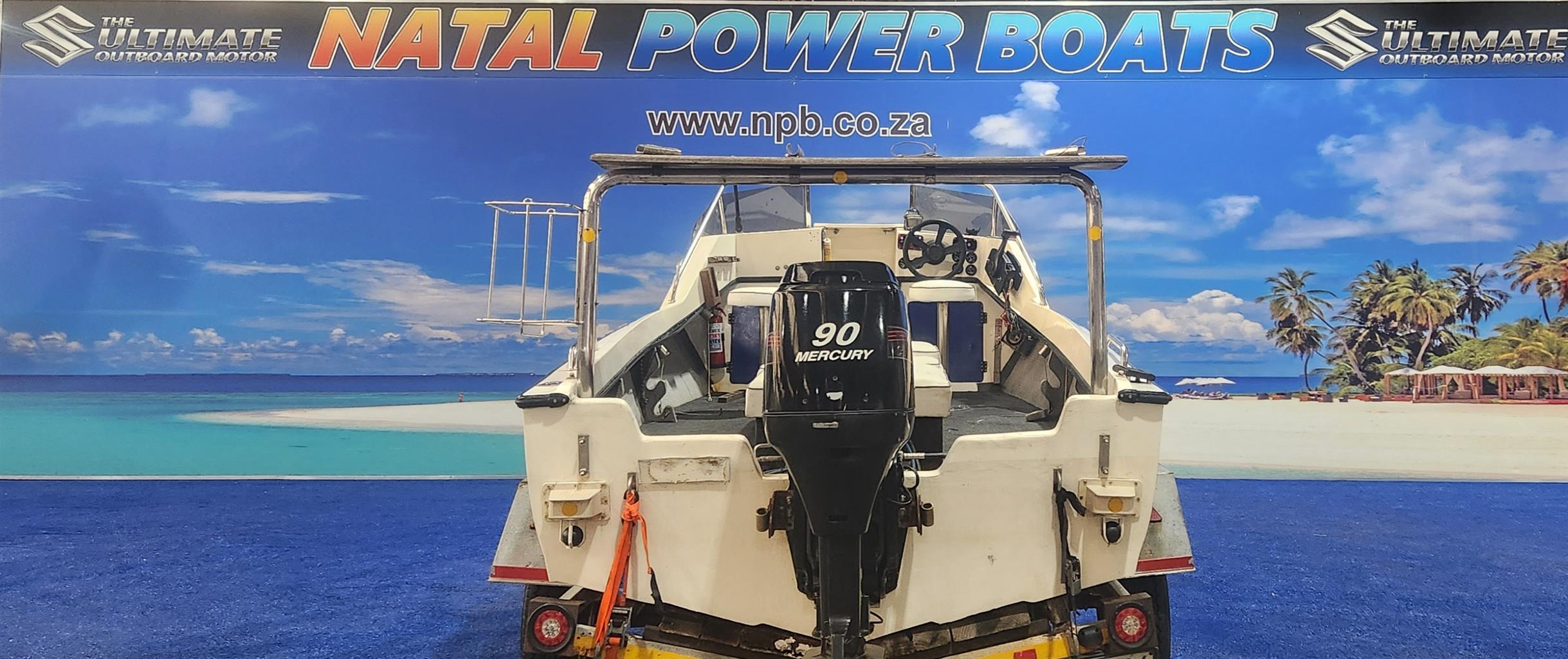 DORADO 16.6 ON TRAILER 90 HP MERCURY TRIM