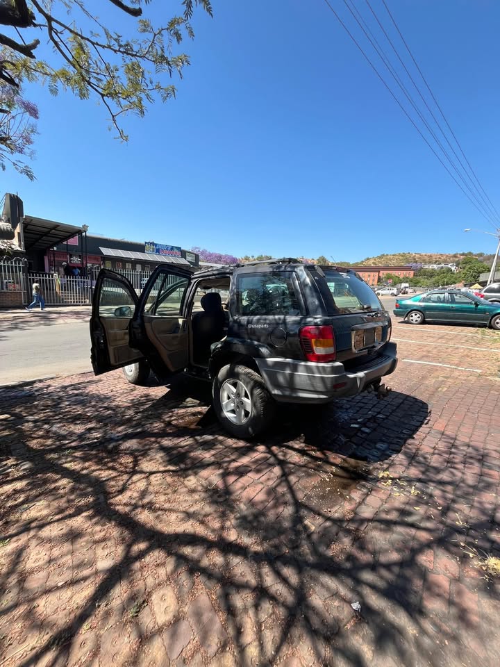 2000 Jeep Grand Cherokee 4.0 WJ New & Used Parts Available - Private Seller 2000 Jeep Grand Cherokee 4.0 WJ New & Used Parts Available - Private Seller