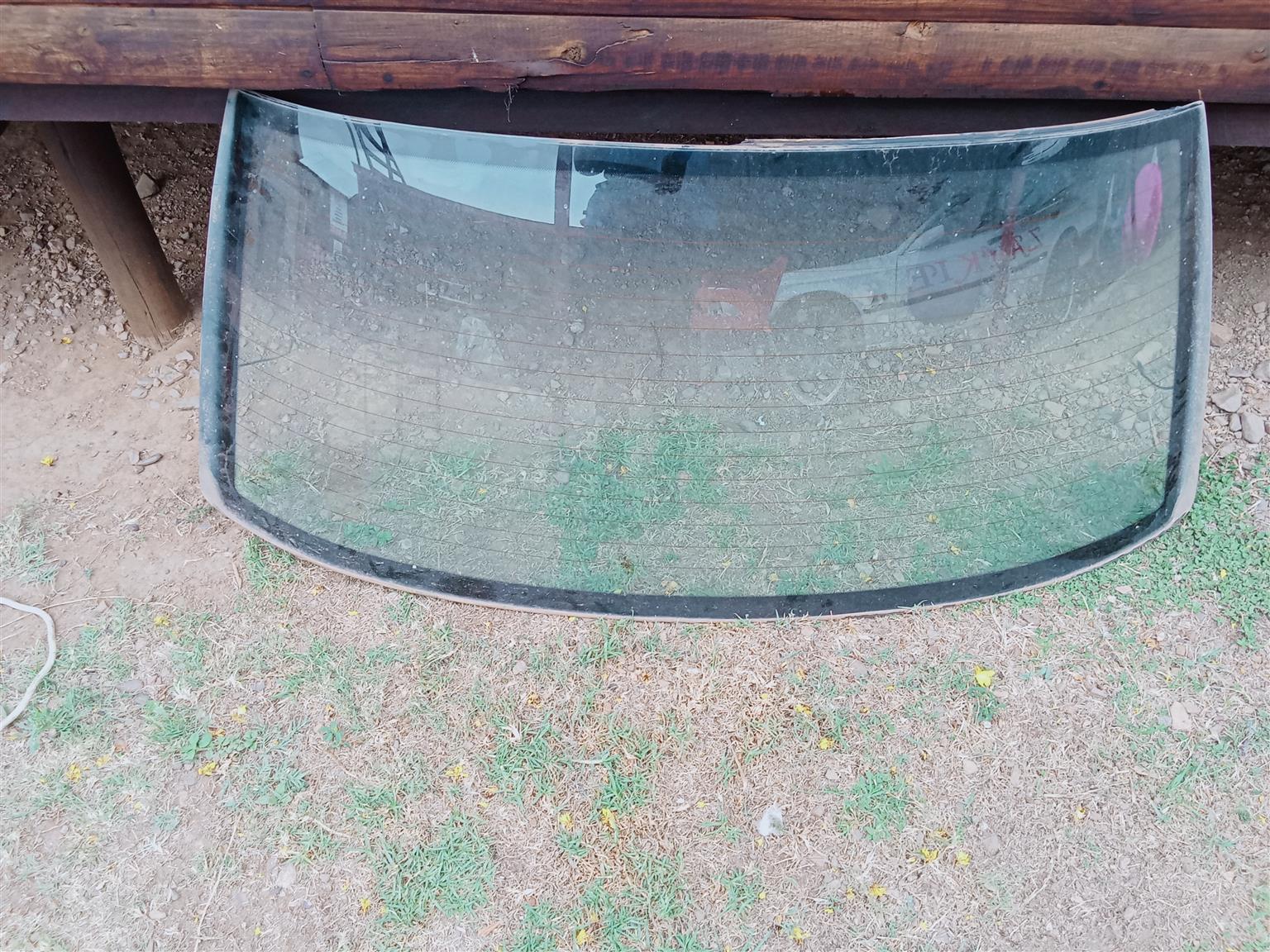 Ford sapphire rear windscreen - Private Seller Ford sapphire rear windscreen - Private Seller