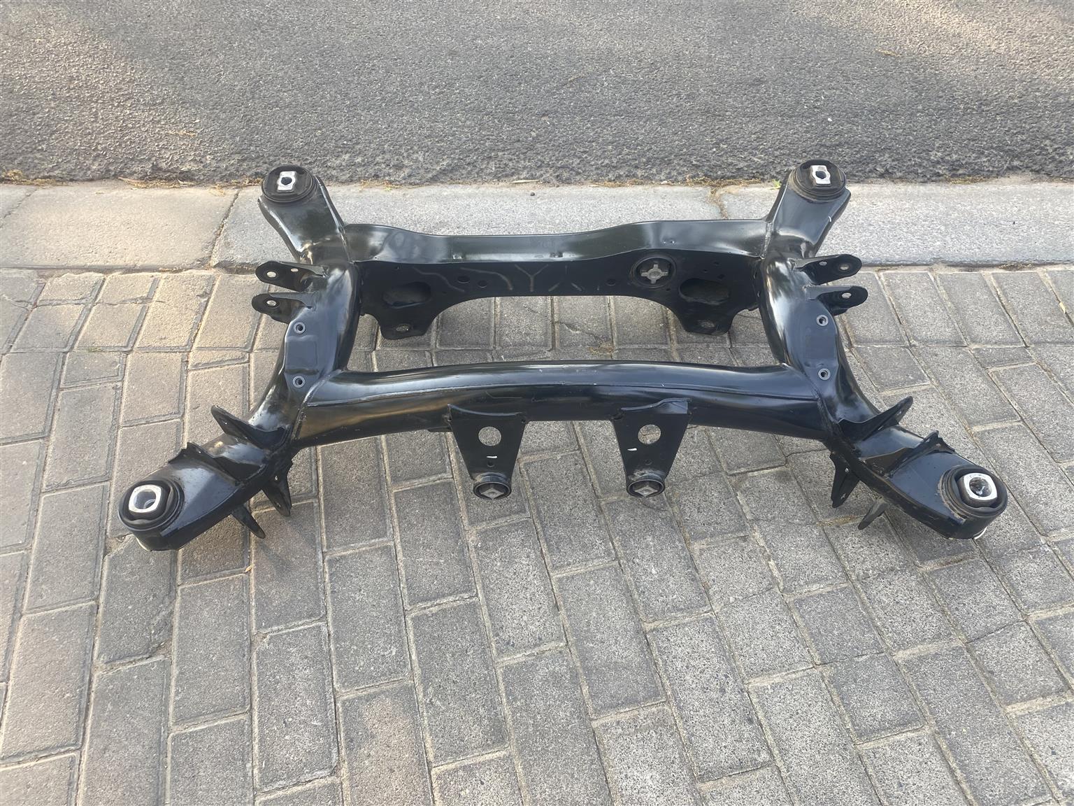 2017 BMW 1 SERIES F20 REAR SUBFRAME FOR SALE. IN PRISTINE CONDITION