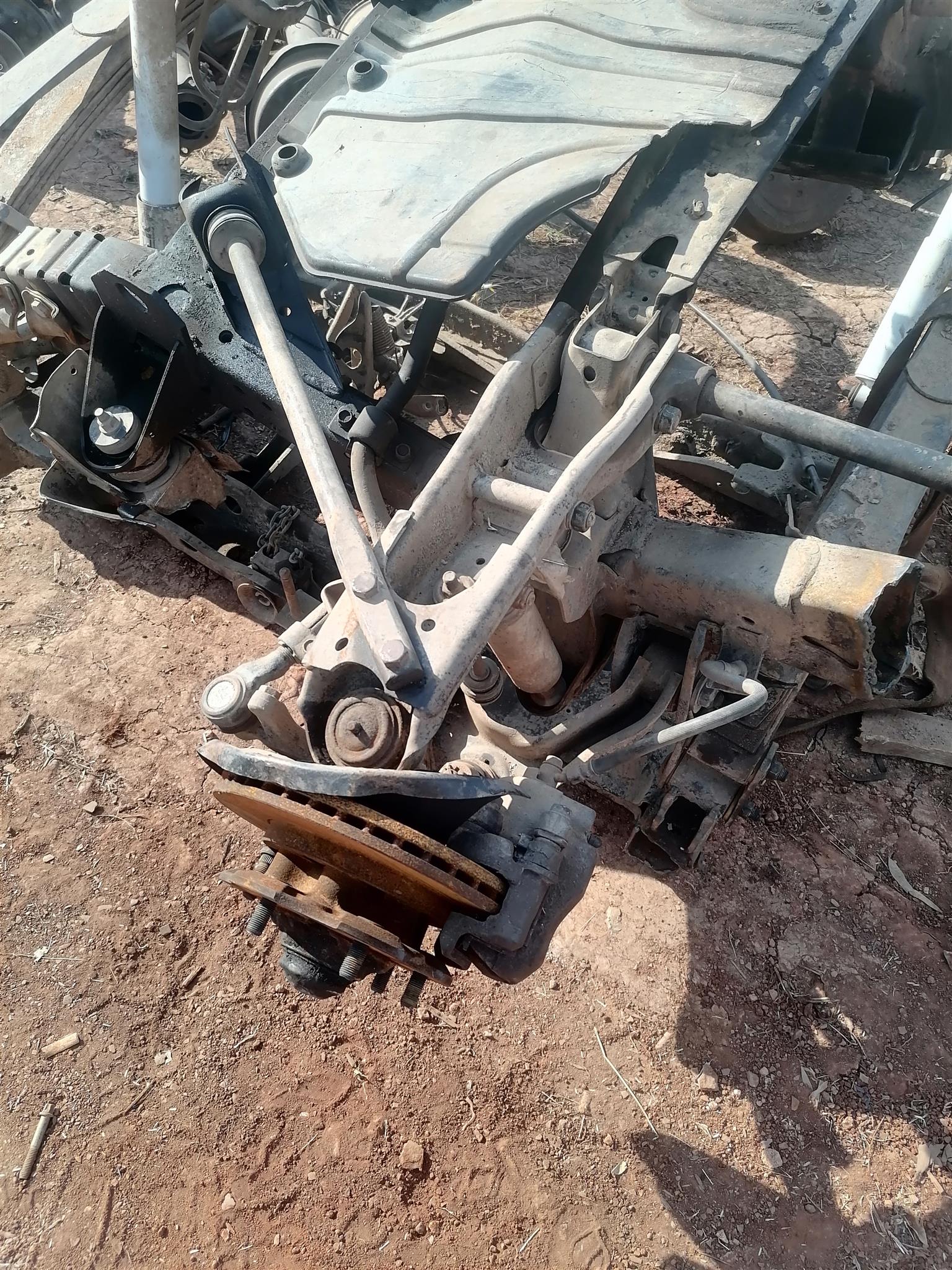 Nissan np 300 front hubs and calipers for sale - Private Seller Nissan np 300 front hubs and calipers for sale - Private Seller