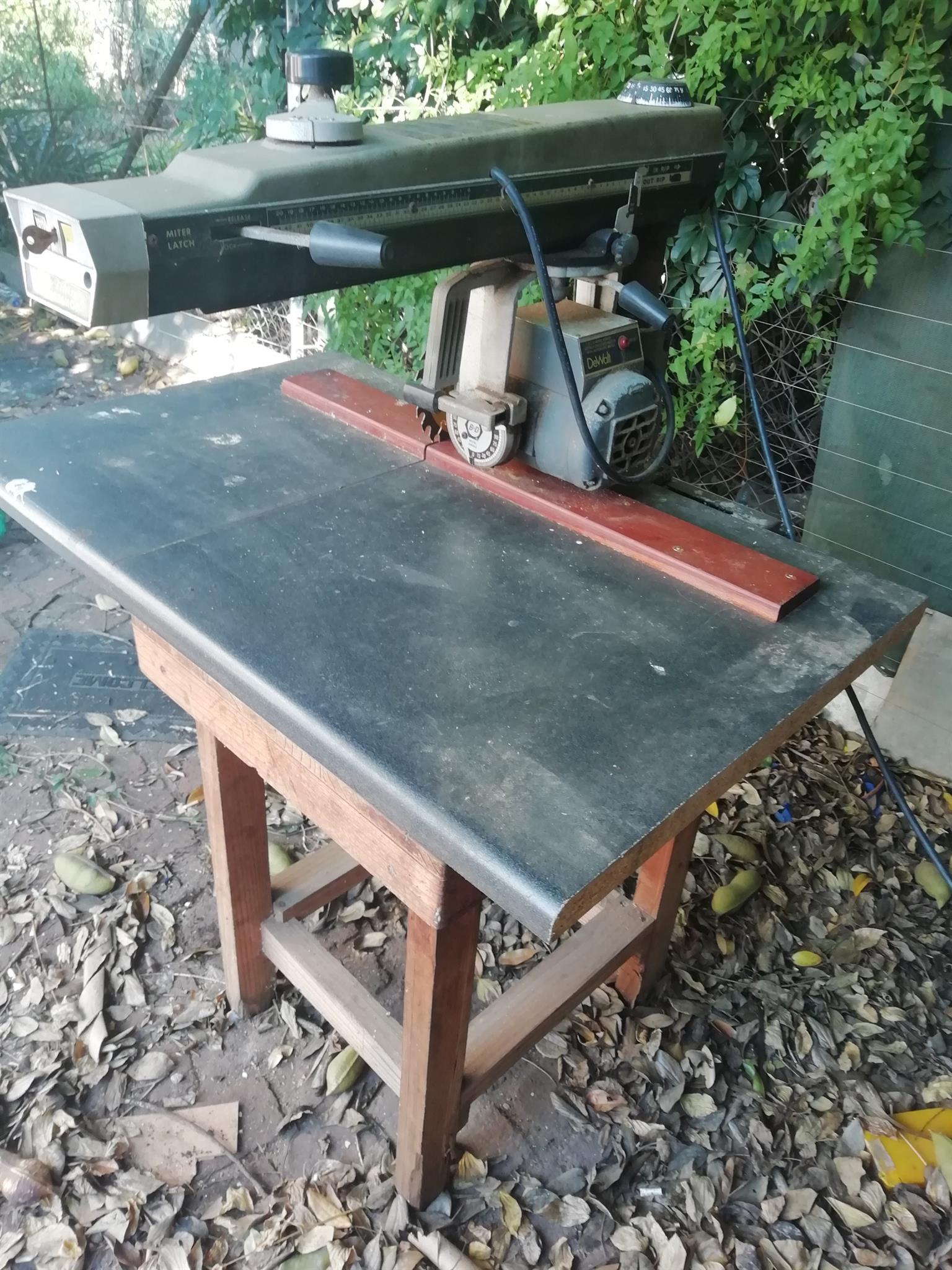 Radial Arm Saw