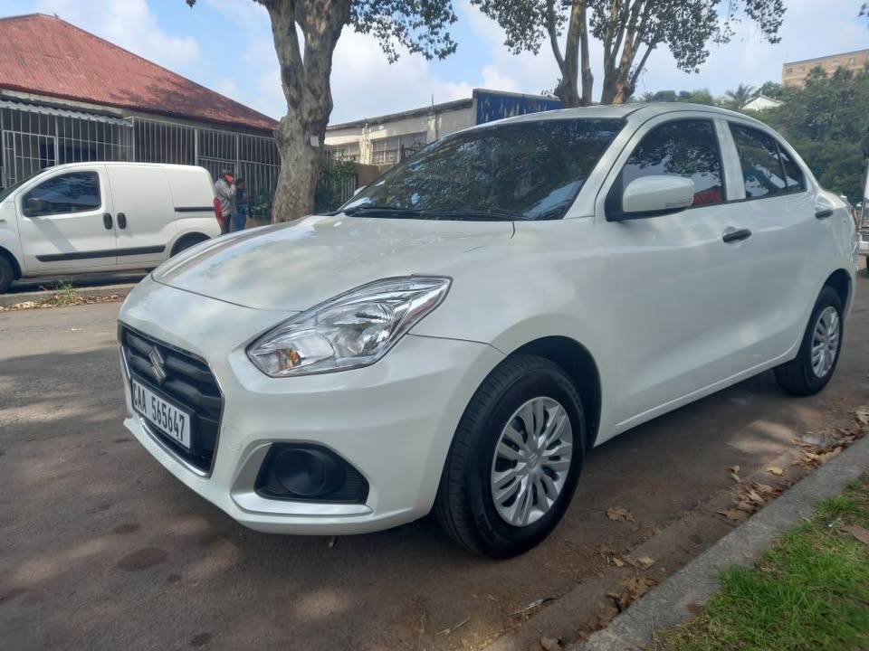 2024 SUZUKI DZIRE 1.2 Petrol, Manual, White, 18000kms