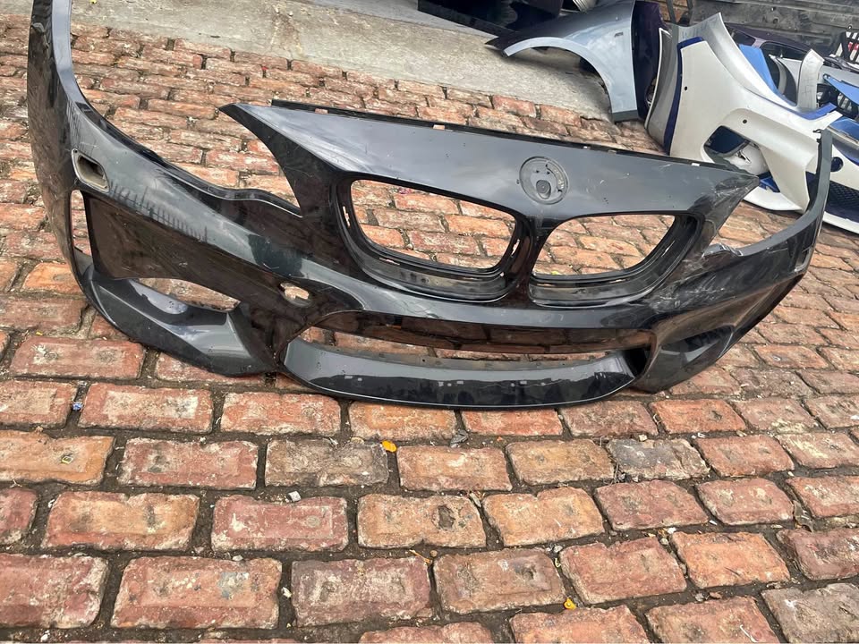 BMW M2 F87 front bumper