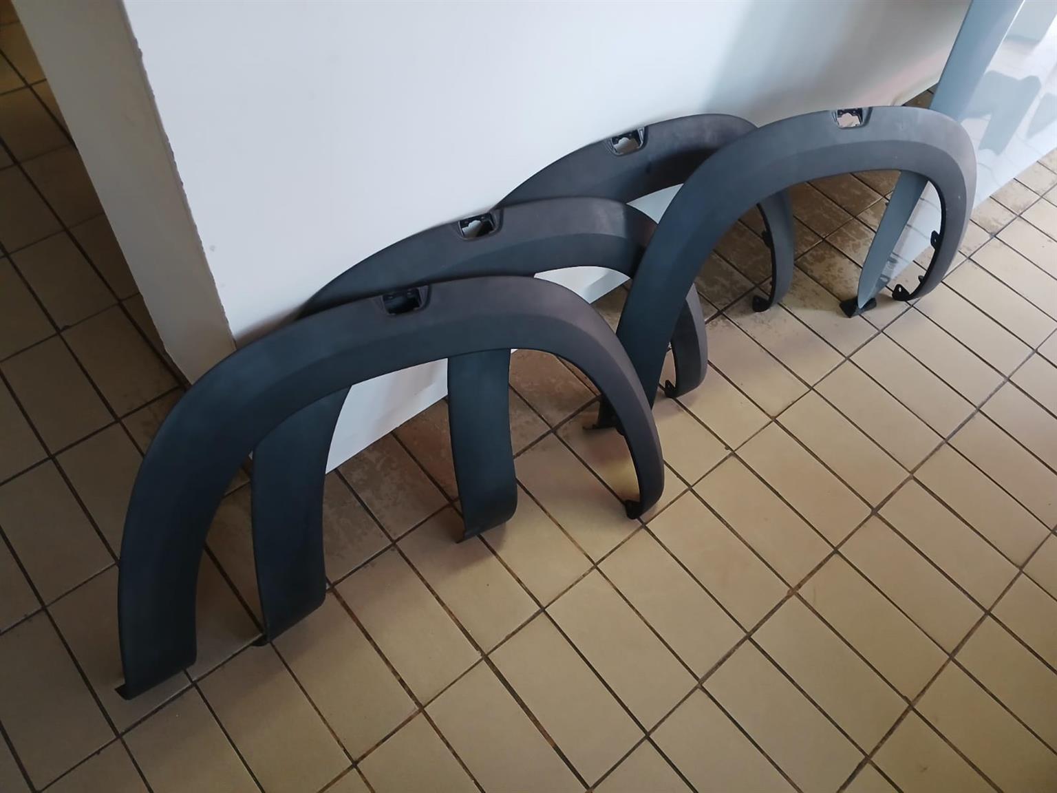 2019 RENAULT KWID WHEEL ARCH FRONT (LEFT AND RIGHT) AND REAR(LEFT AND RIGHT) - Private Seller 2019 RENAULT KWID WHEEL ARCH FRONT (LEFT AND RIGHT) AND REAR(LEFT AND RIGHT) - Private Seller