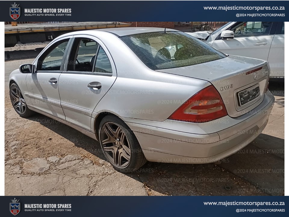 2003 Mercedes Benz C180 Kompressor W203 Manual - Stripping for Spares - Private Seller