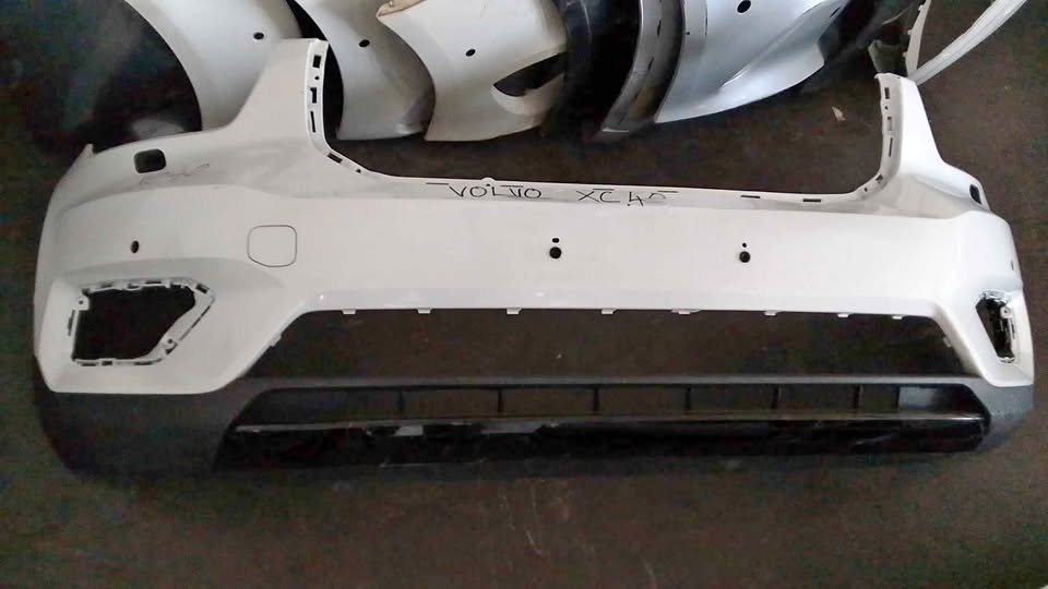 Volvo xc40 bumper - Private Seller Volvo xc40 bumper - Private Seller