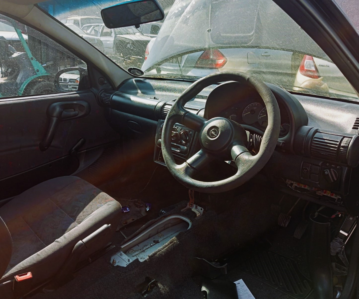 2006 Opel Corsa Lite 1.4i -Stripping for Spares