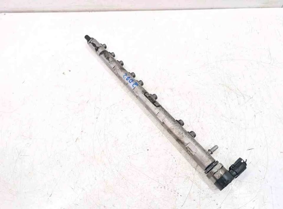 Bmw x5 x6 f10 3.0d N57 Fuel Rail complete - Private Seller Bmw x5 x6 f10 3.0d N57 Fuel Rail complete - Private Seller