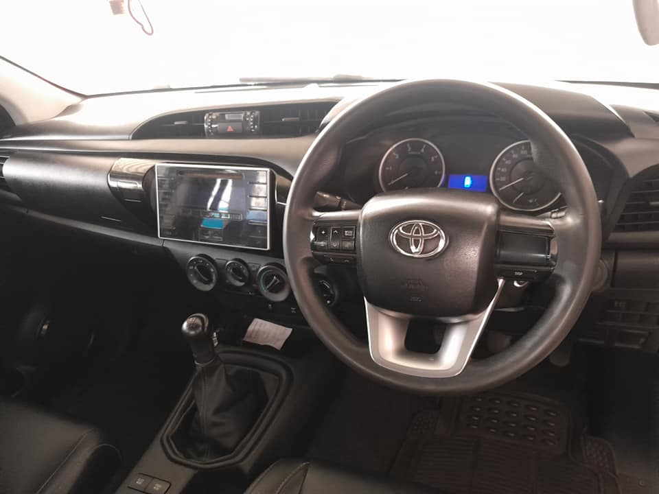 2018 TOYOTA HILUX 2.4 SRX GD6 4X4 DOUBLE CAB MANUAL