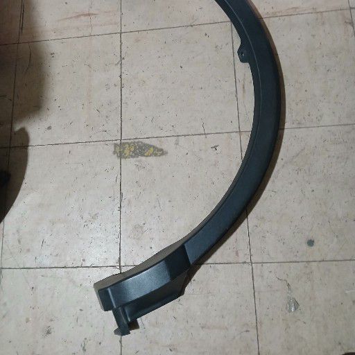 Toyota rav4 wheel arch - Private Seller Toyota rav4 wheel arch - Private Seller
