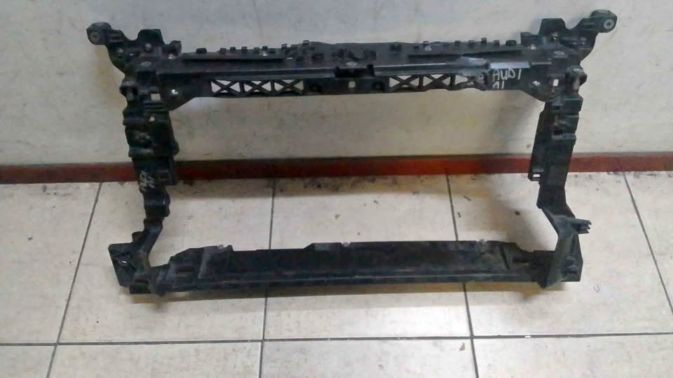 Audi A3 cradle - Private Seller