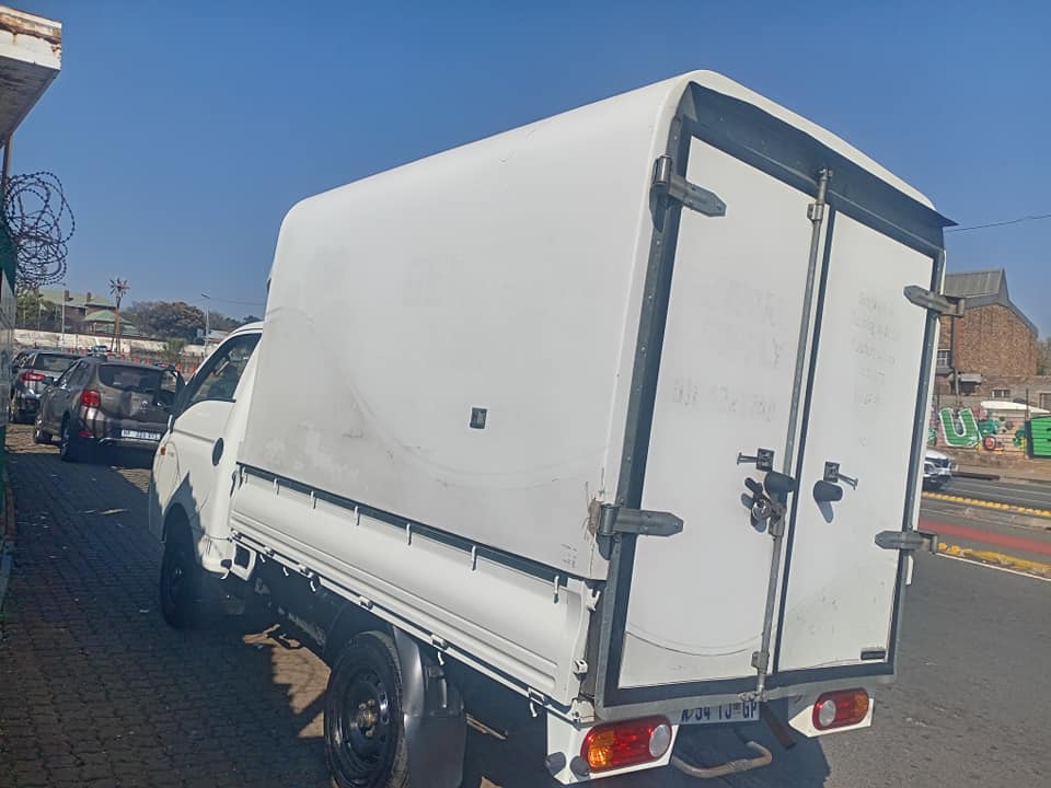 2017 Hyundai H100 2.6 Manual Diesel White