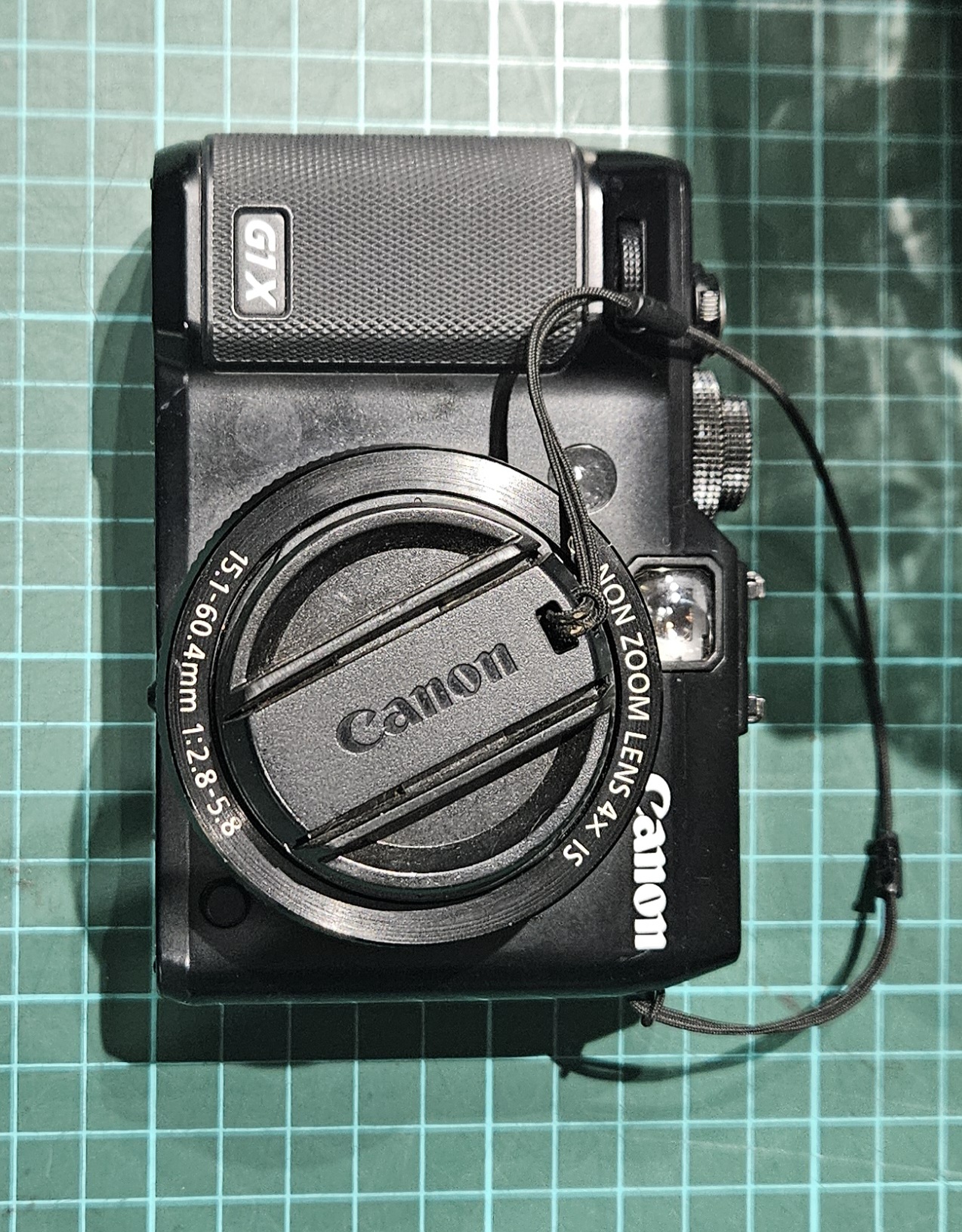 Canon G1X camera with dive housing and ikelite EF35 strobe