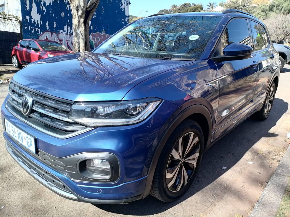 2020 VOLKSWAGEN T CROSS 1.0 TSI R LINE COMFORTLINE AUTOMATIC TRANSMISSION IN EXCELLENT CONDITION