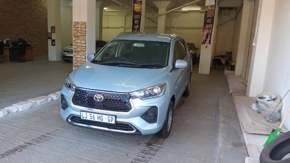 2023 Toyota Rumion 1.5 manual 7 seater for sale