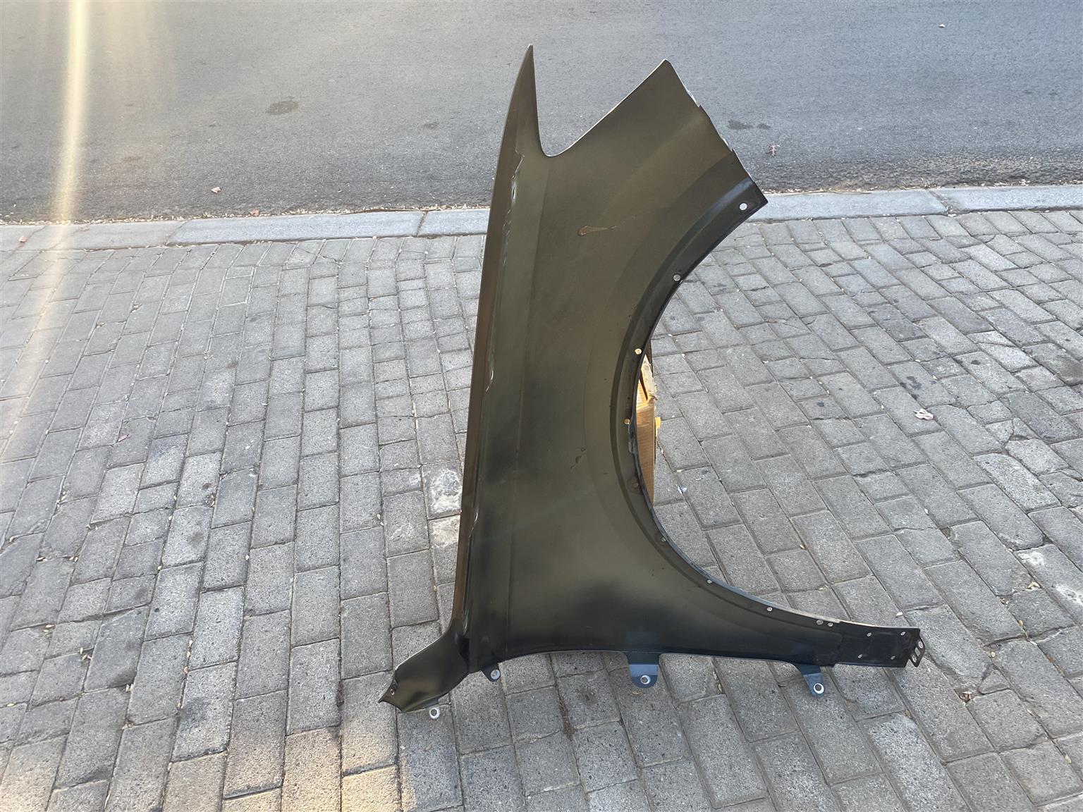 2023 AUDI Q7 LEFT FRONT ALUMINIUM FENDER FOR SALE. IN EXCELLENT CONDITION - Private Seller